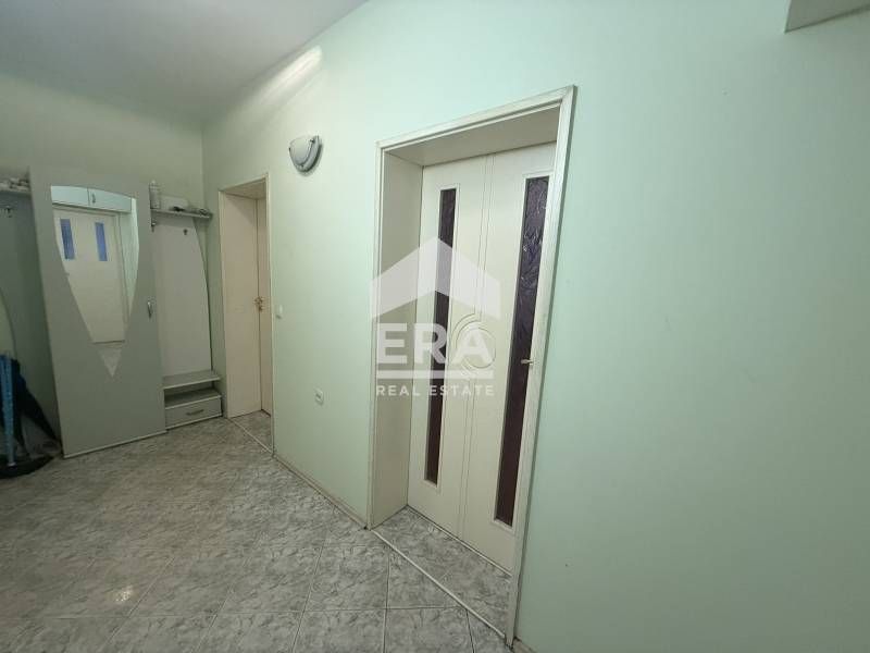 Двустаен апартамент под наем на ул. Борисова