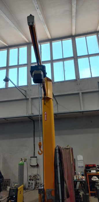 Конзолна конструкция Donati S Version и Верижен телфер Тип 1 CLF2 Е