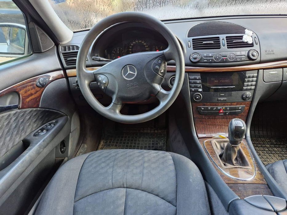 Mercedes W211 E220CDI 150кс ръчка седан НА ЧАСТИ!