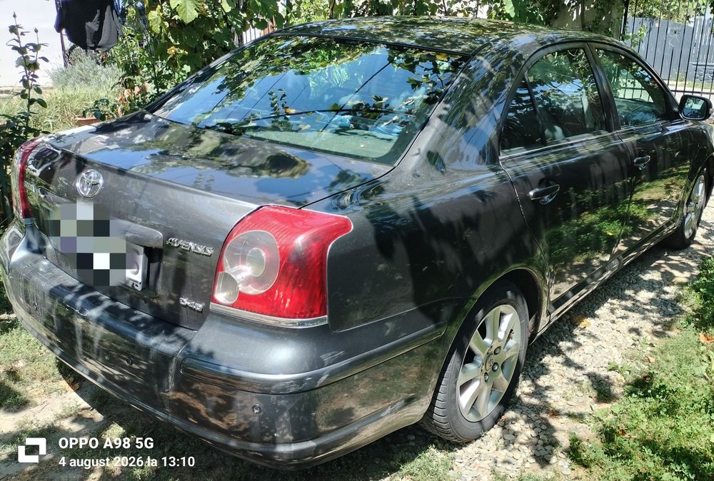 Toyota – Fiabilă, funcționează impecabil, ideală pentru oraș și drumuri lungi.