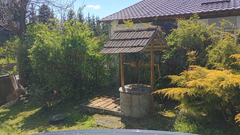 Casă de vacanță cu anexe .