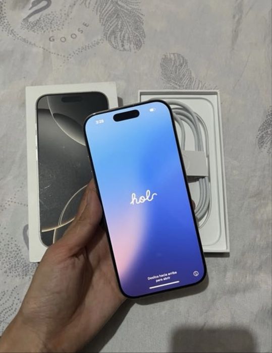 Продам айфон 16 про