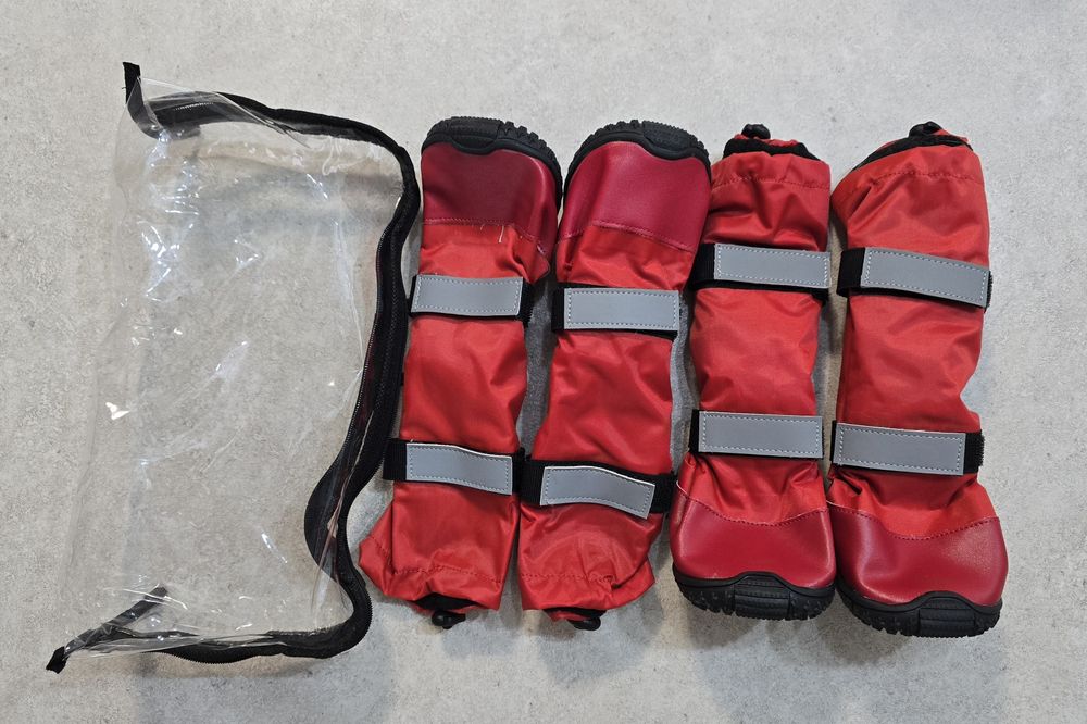 Обувки ботуши за куче - средна към едра порода