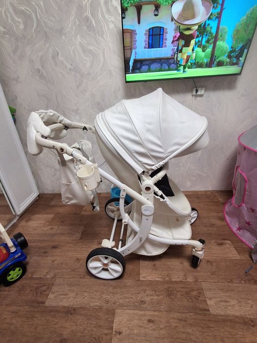 Продам коляску детскую