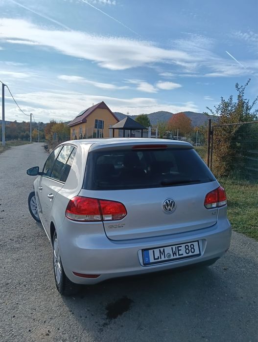 Golf2010 1.6 mpi 102 cp Unic proprietar Germania !!!