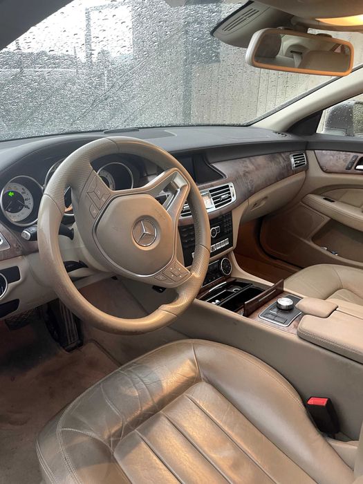 Mercedes Cls C218 Avariat / Lovit