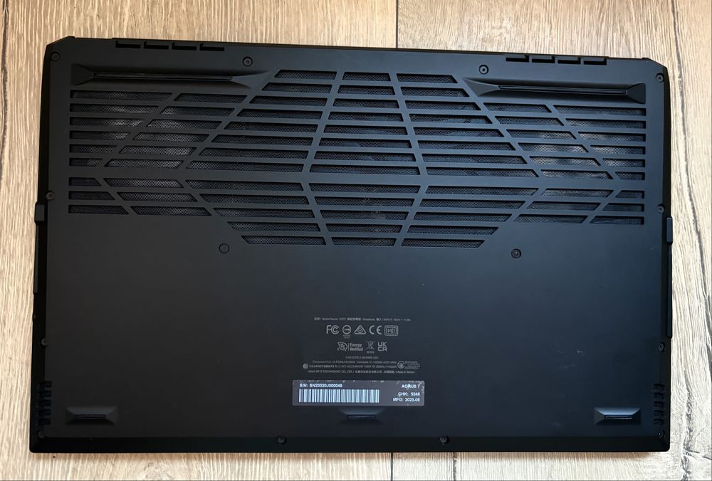 Laptop AORUS Gaming 17.3’ i5 12500 12th 16RAM 512SSD RTX 4060 360hz
