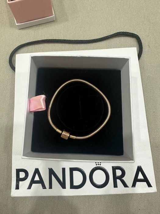 Браслет PANDORA и шармик Стич