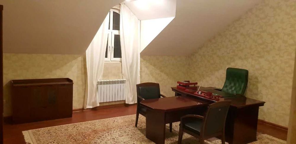 Продается дом на Яккасарайском районе, ориентир парк Бобур