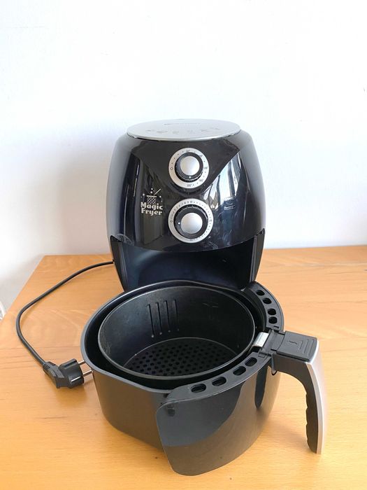 Friteuza cu aer cald Rohnson R-286