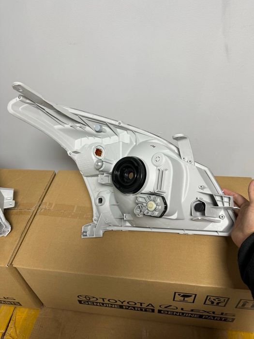 Прадо 120 фара