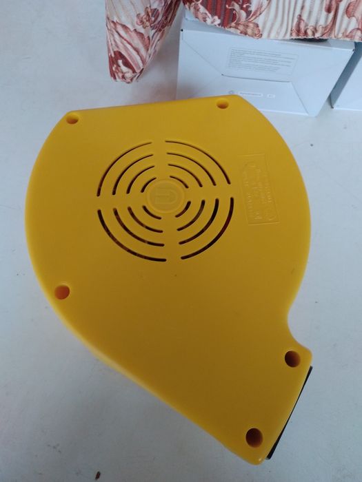 Продаётся сушилка для рук VEJALIS новый