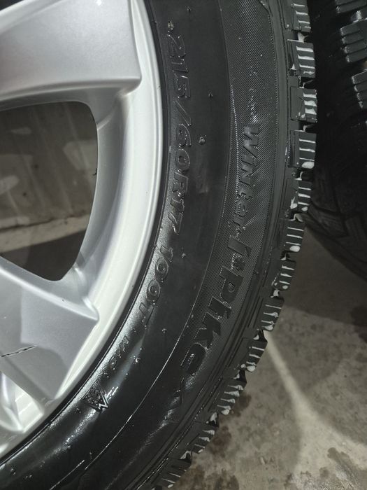 Шины зимнии с дисками 17