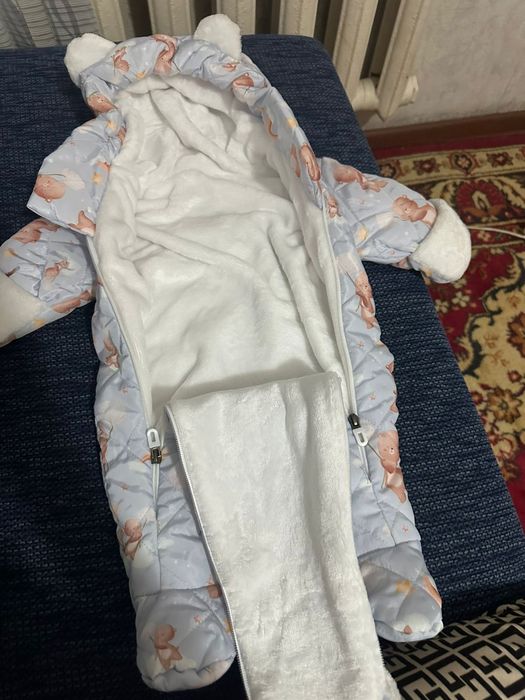 Продам детский вещи