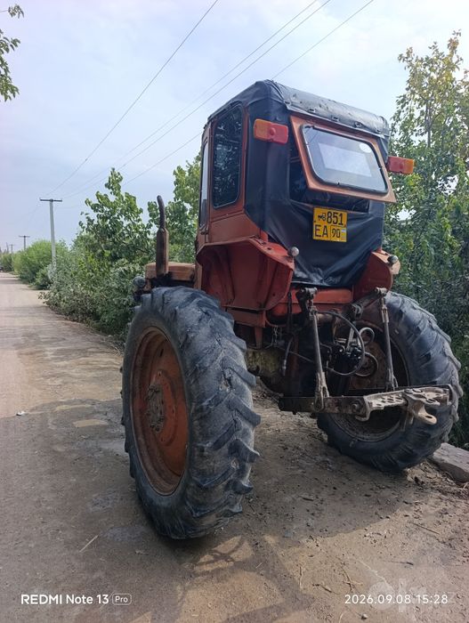 T28 sotiladi ishga tayyor akkumulyator starter bor .