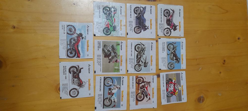 Продавам /Заменям картинки от дъвки