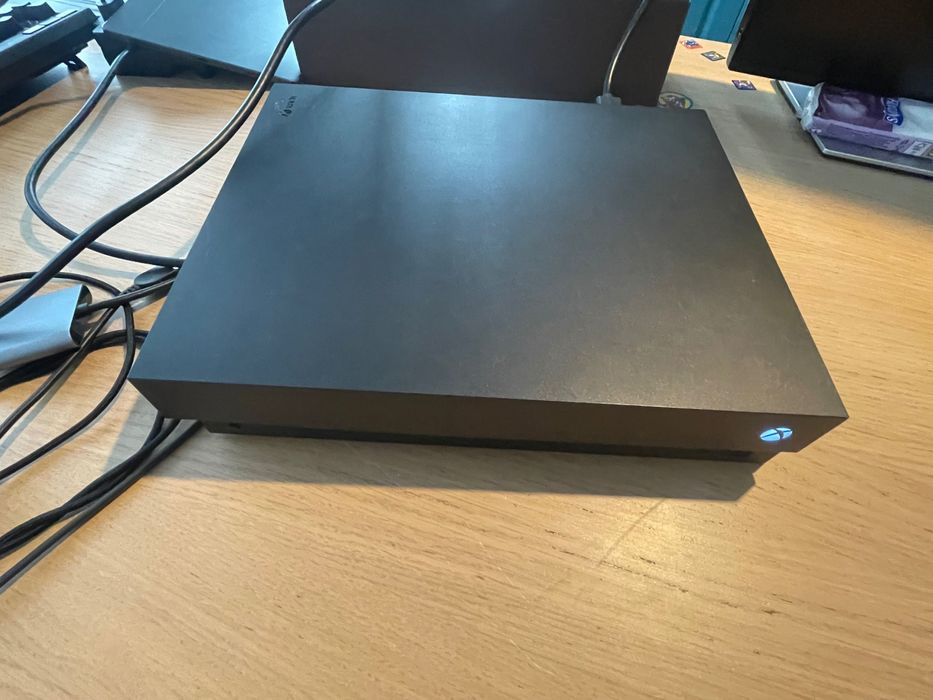 Consola Xbox One X