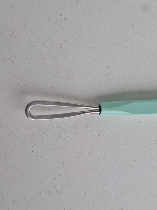 Уред за почистване на черни точки