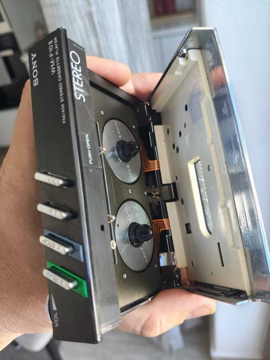 Walkman Sony WM-F10II