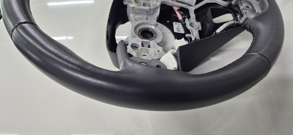 Руль с подогревом Toyota 2020+