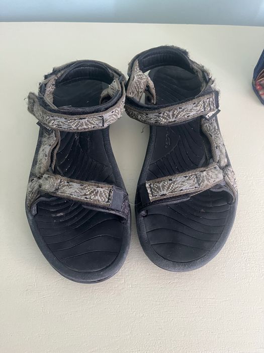 Teva сандали н.37