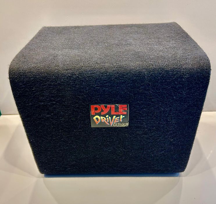 Vand subwoofer auto Pyle driver cubes