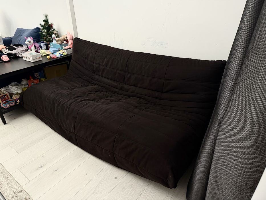 Продам диван в зал/офис