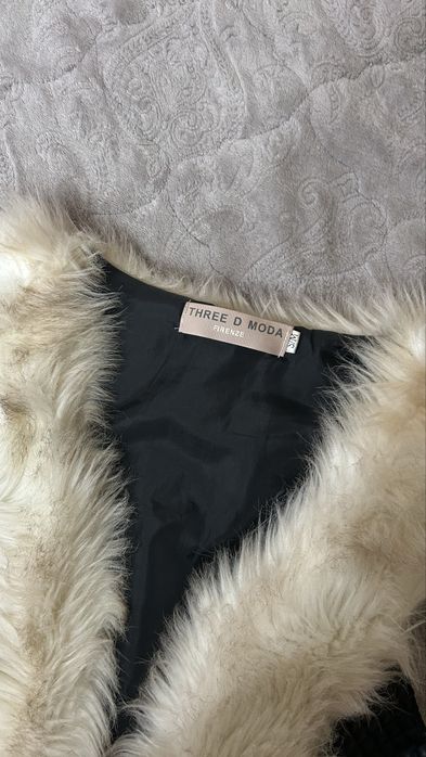 Елече с бял пух.