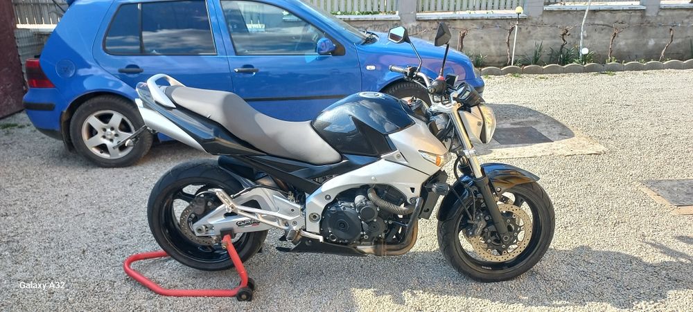 Vand Suzuki GSR 600