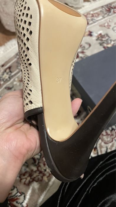 Женские Босоножки на каблуках летние