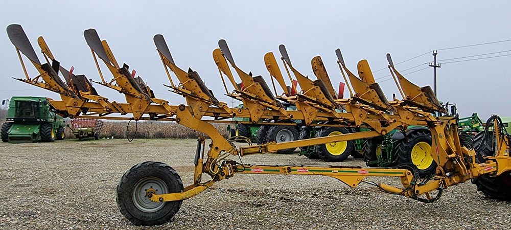 Plug cu 7 brazdare Rumpstad