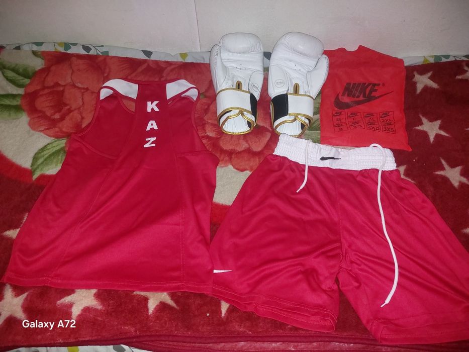 Боксерский Форма Nike (red)