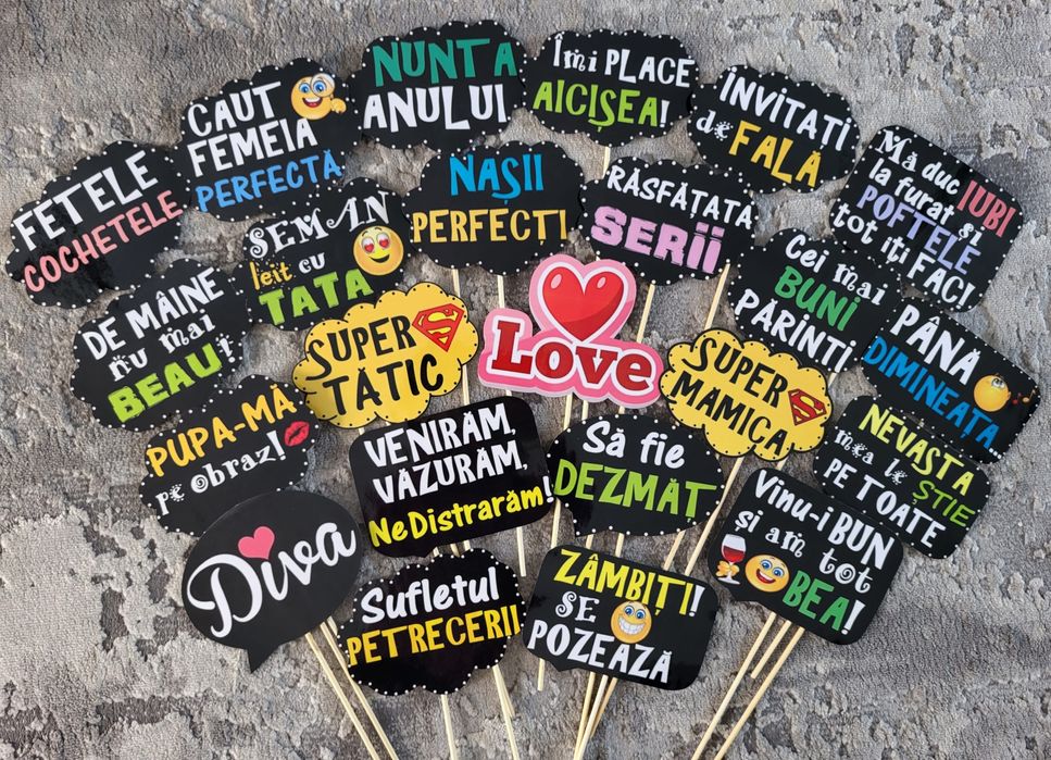 Propsuri / stegulețe cu mesaje amuzante pentru evenimente