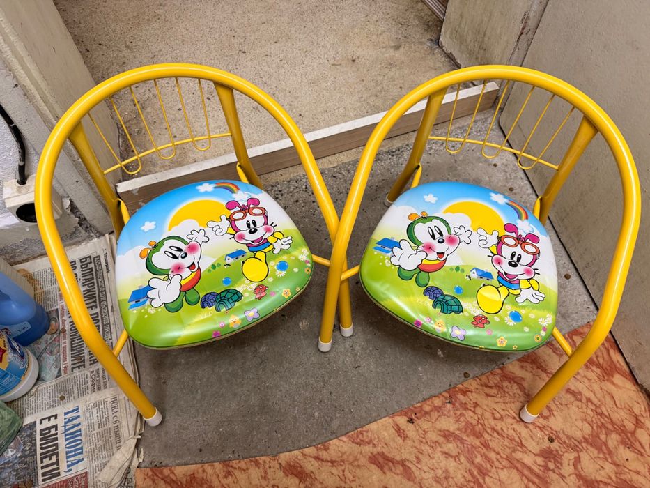 Детско столче 2 броя