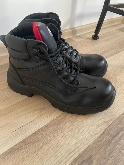 Работни обувки v12