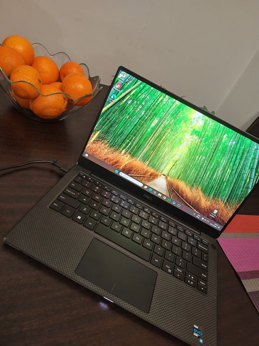 Laptop Dell ultraportabil XPS 9305