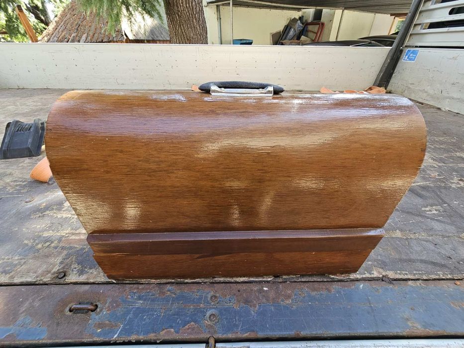 Ръчна шевна машина