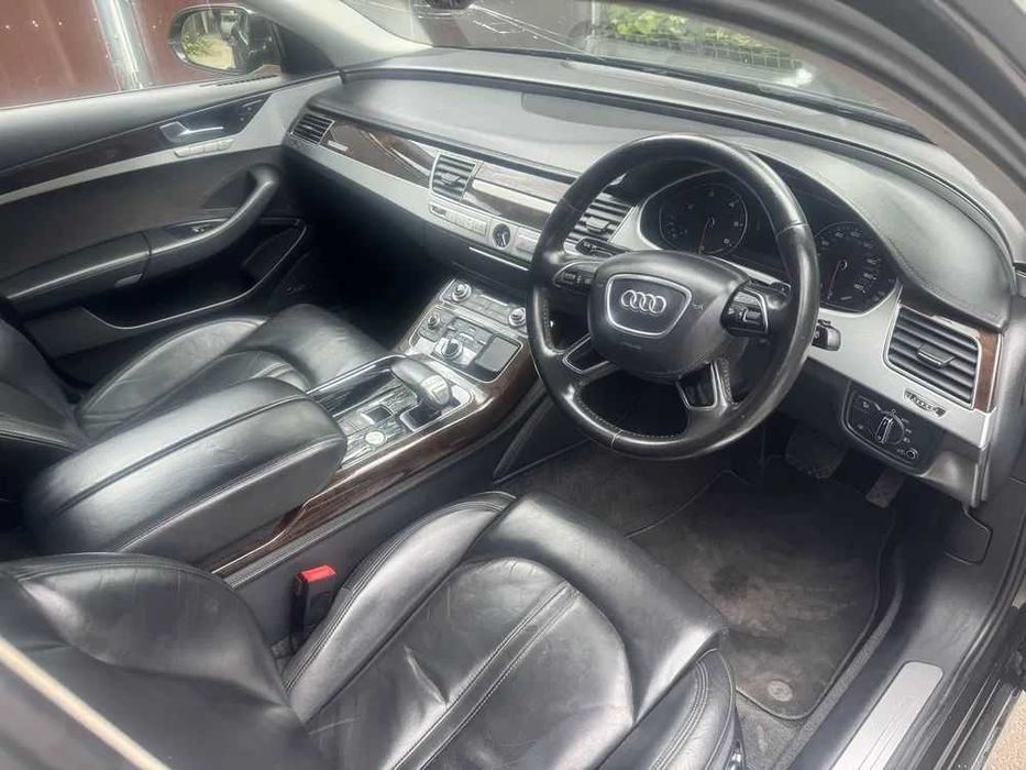 Dezmembrez Audi A8 D4 2016