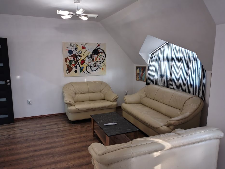 Дава се под наем Двустаен апартамент в Видин, Гео Милев - 65 кв.м за 290.7 € - Снимка #1