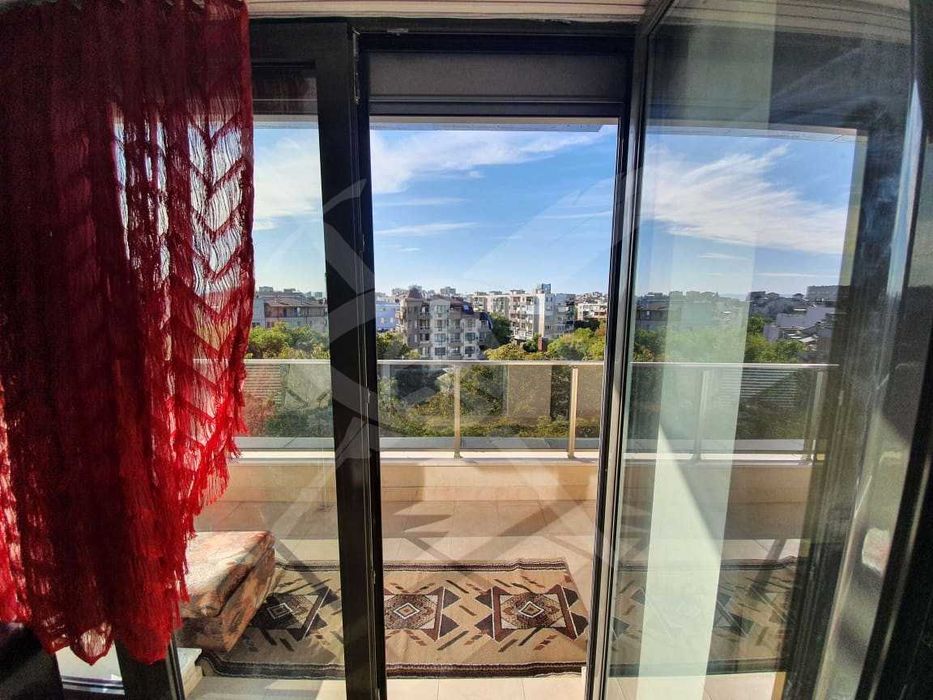 Дава се под наем Двустаен апартамент в Пловдив, Кършияка - 60 кв.м за 433.5 € - Снимка #8