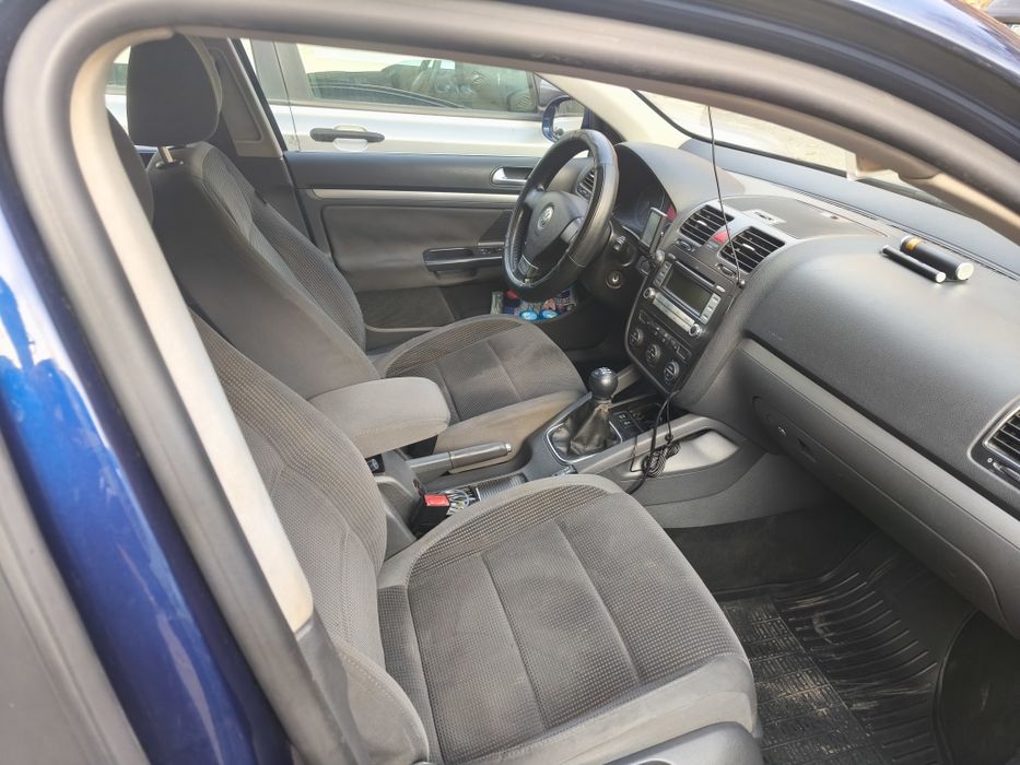 Vând Golf 5 2.0 TDI BMM