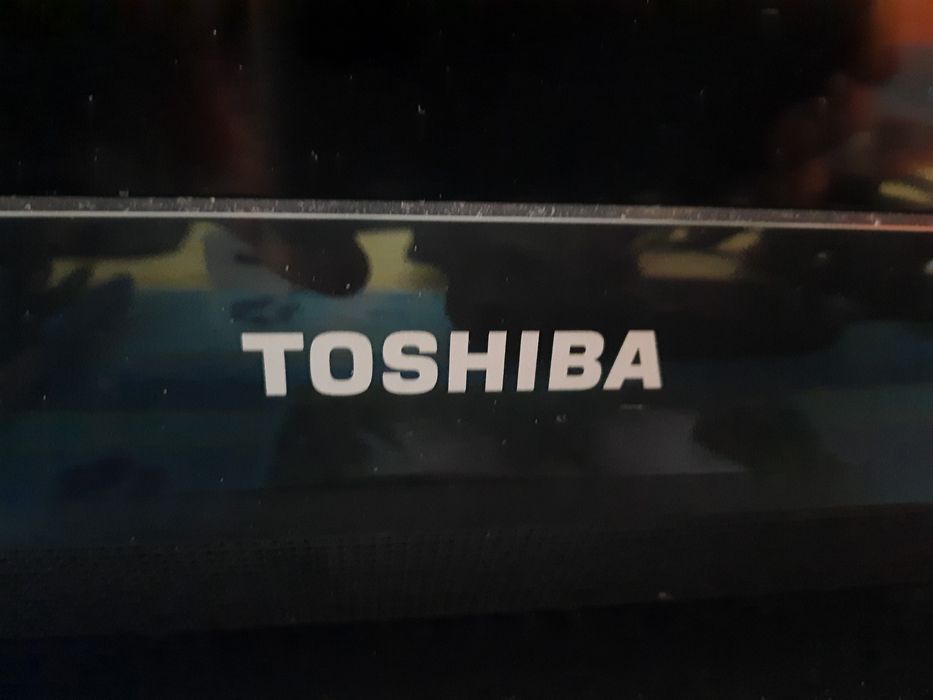 Телевизор TOSHIBA модел: 32HV10G