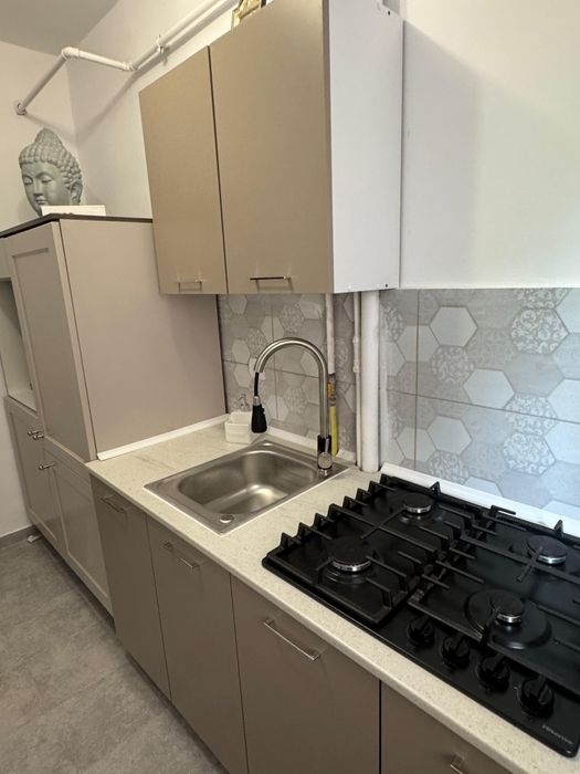 Închiriez apartament Bulevardul Castanilor