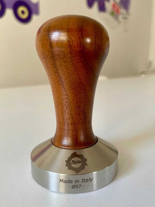 Tamper Cafea Etolia Lemn de Alun 57mm