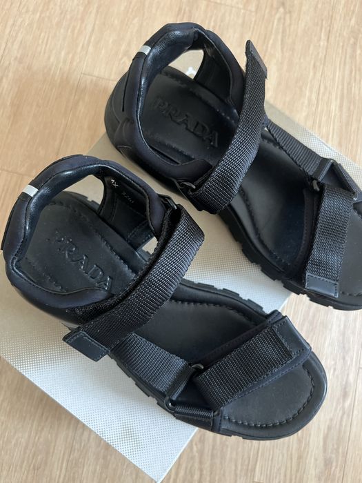 Сандали Prada новые
