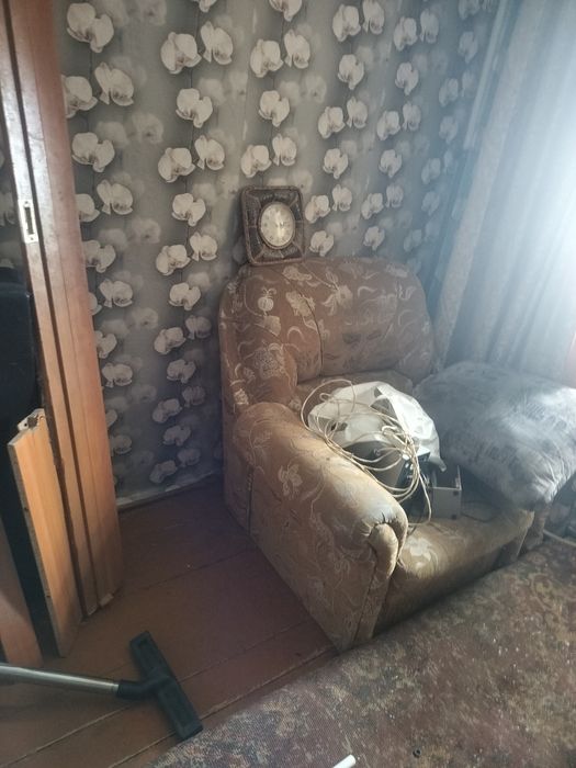 Отдам даром на дрова, только самовывоз