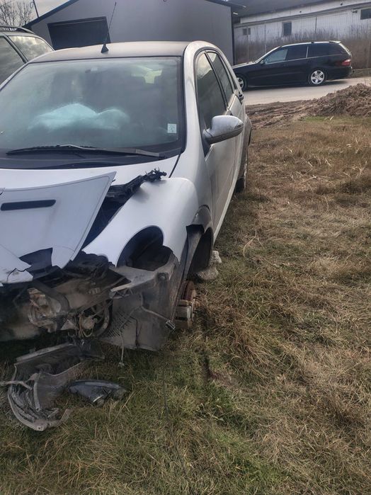 Smart forfour 1,3 benzina, avariat