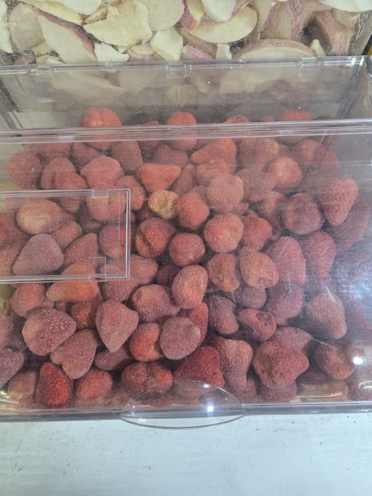 Сублимированные фрукты и мороженое