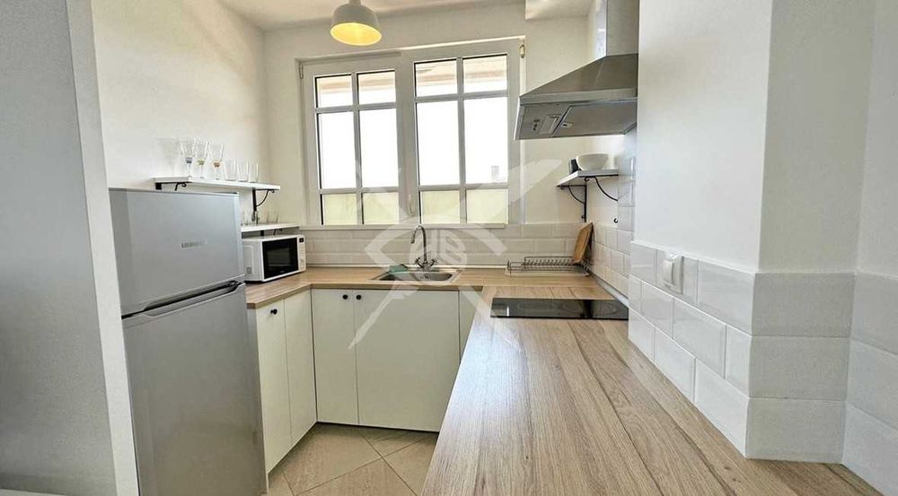 Продава се Тристаен апартамент в Черноморец - 92 кв.м за 1827 €/кв.м - Снимка #2