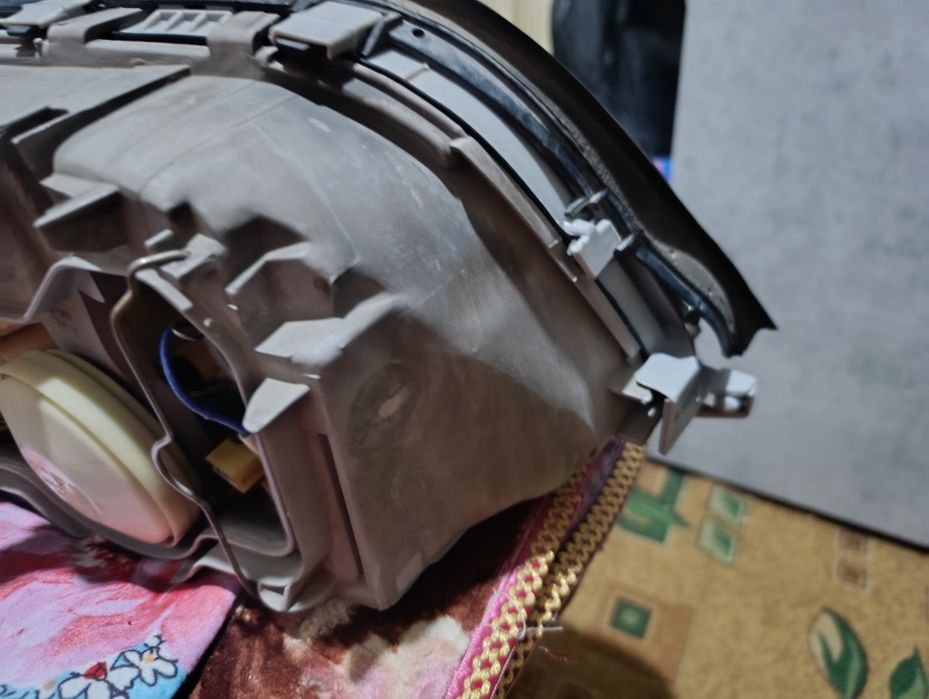 Фара на Мерседес 202 до рестайлинг